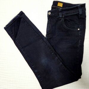 Anthropologie Pilcro and the Letterpress Dark Rinse Jeans Size 29